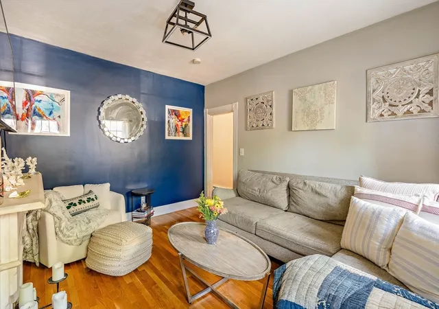 Homes for sale in Chelsea, MA | 60 Beacon St #1, Chelsea, MA 02150 | MLS# 73545924