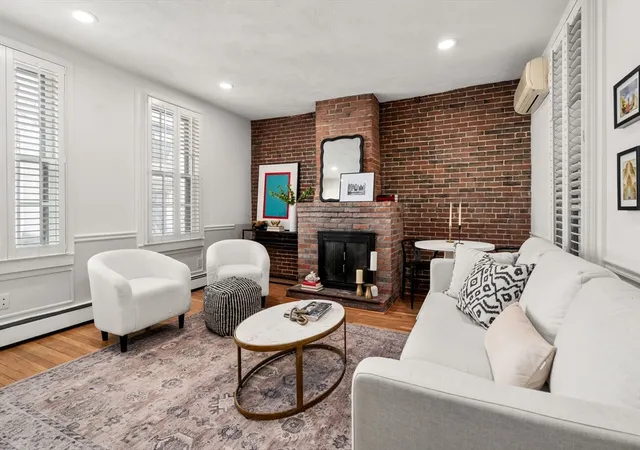 2nd image of 22 Shawmut St #TH, Boston, MA 02116 | MLS# 73547176