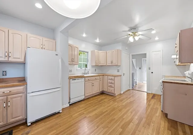 Photo 2 of Single family home for sale at 1 Belvidere Ave, Worcester, MA 01605 | MLS# 73568571 | Listing updated on 2026-09-21