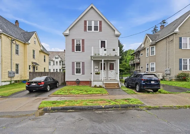 1st image of 21 23 Parker St, Holyoke, MA 01040 | MLS# 73549524