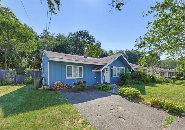 Photo 3 of Sale Pending at 36 Stella Rd, Bellingham, MA 02019 | MLS# 73568043 | Listing updated on 2026-08-31