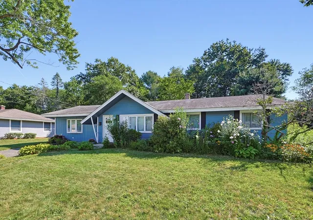 Photo 4 of Sale Pending at 36 Stella Rd, Bellingham, MA 02019 | MLS# 73568043 | Listing updated on 2026-08-31
