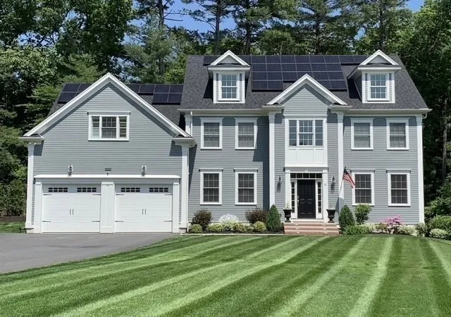 1st image of 8 Sterling Ct, Northborough, MA 01532 | MLS# 73565933