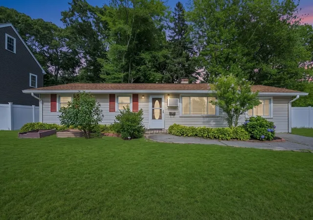 1st image of 34 Joseph, Braintree, MA 02184 | MLS# 73556710