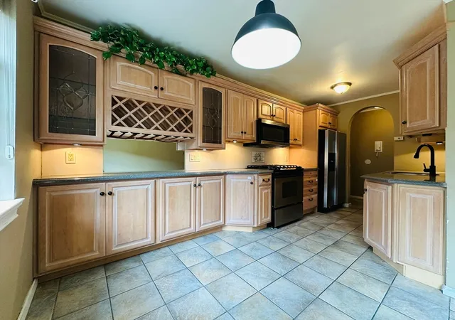 5th image of 288 Regency Park Dr #288, Agawam, MA 01001 | MLS# 73519074