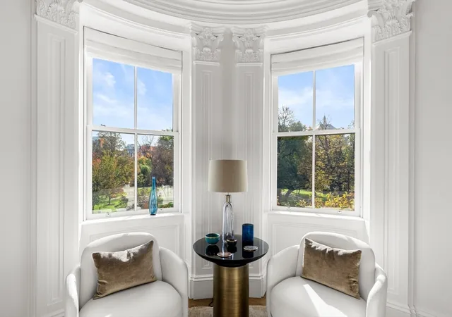 Photo 3 of Sale Pending at 89 Beacon St, Boston, MA 02108 | MLS# 73460670 | Listing updated on 2025-12-22