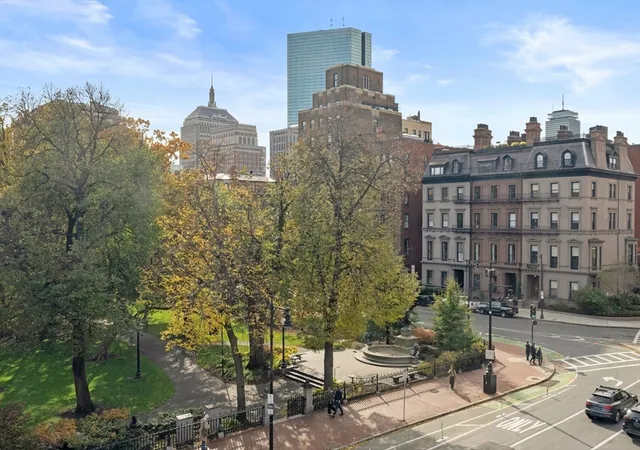 Photo 4 of Sale Pending at 89 Beacon St, Boston, MA 02108 | MLS# 73460670 | Listing updated on 2025-12-22