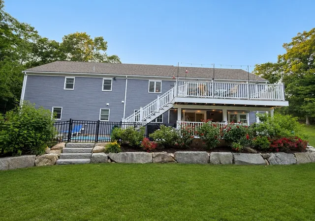 Homes for sale in Bourne, MA | 17 Hilltop Dr, Bourne, MA 02561 | MLS# 73544180