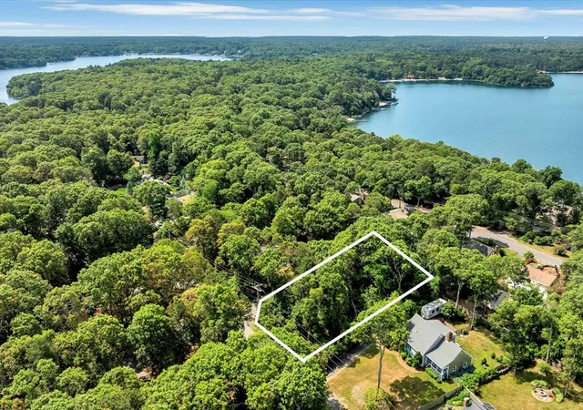Homes for sale in Mashpee, MA | 66 Highland St, Mashpee, MA 02649 | MLS# 73400720