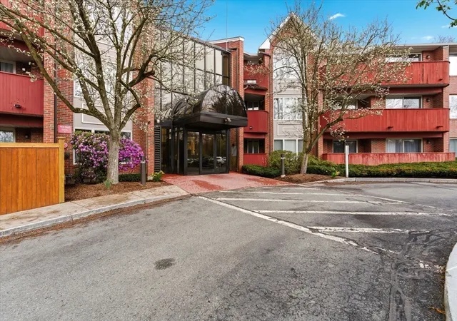 Homes for sale in Needham, MA | 100 Rosemary Way #231, Needham, MA 02494 | MLS# 73503322