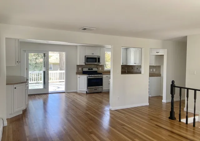 3rd image of 35 Donna Street, Brockton, MA 02302 | MLS# 73532688