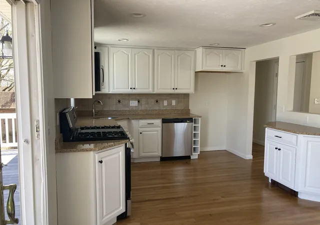 4th image of 35 Donna Street, Brockton, MA 02302 | MLS# 73532688