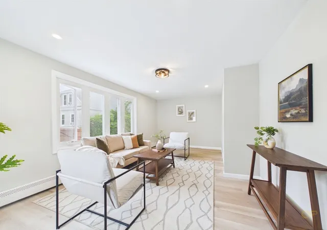 4th image of 250 Chancery St, New Bedford, MA 02740 | MLS# 73554055