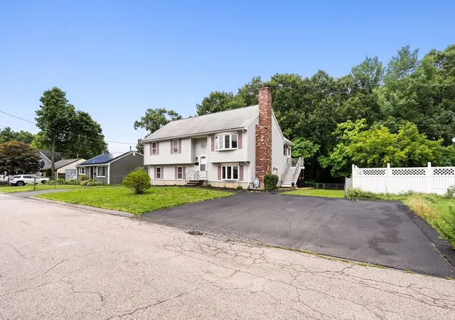 42nd image of 60 Carter Street, Brockton, MA 02302 | MLS# 73558641