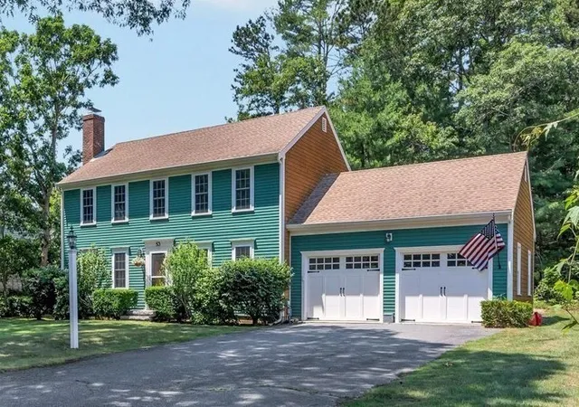 Photo 1 of Sale Pending at 53 Thornberry Cir, Mashpee, MA 02649 | MLS# 73549621 | Listing updated on 2026-07-29