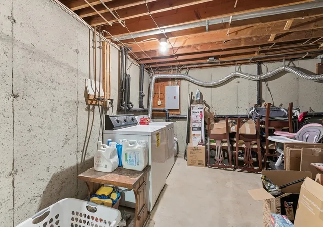 2nd image of 23 Tannery Rd, Westfield, MA 01085