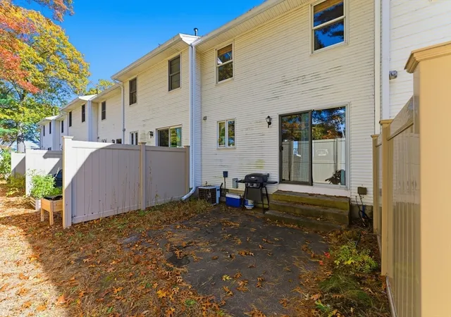 4th image of 23 Tannery Rd, Westfield, MA 01085