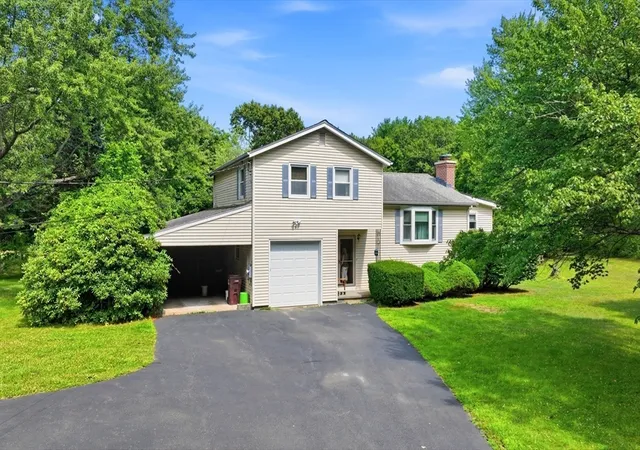 1st image of 297 Montgomery Road, Westfield, MA 01085 | MLS# 73556403