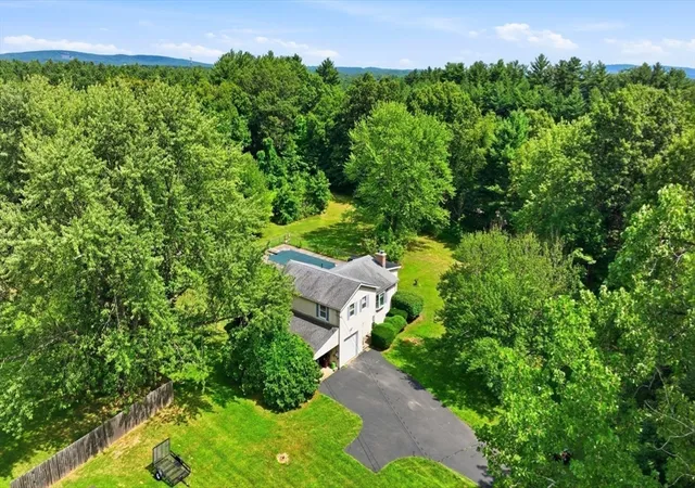 4th image of 297 Montgomery Road, Westfield, MA 01085 | MLS# 73556403