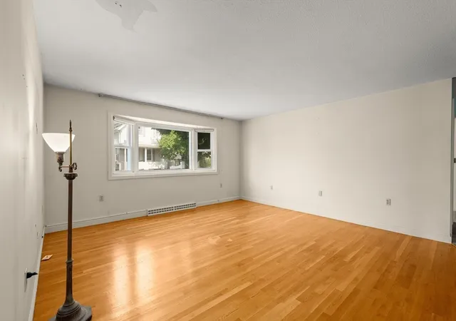 Photo 4 of Sale Pending at 4 Winter St, Everett, MA 02149 | MLS# 73550709 | Listing updated on 2026-09-14