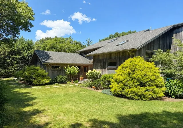 Photo 1 of Single family home for sale at 19 Llewellyn Way, Edgartown, MA 02539 | MLS# 73554803 | Listing updated on 2026-09-11