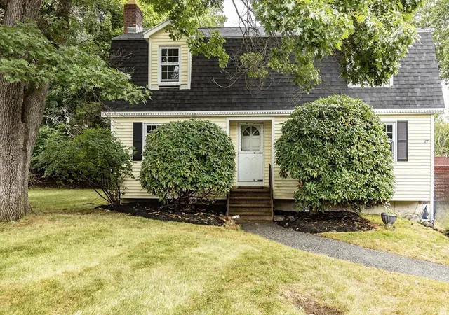 1st image of 27 Sylvanus Wood Ln, Woburn, MA 01801 | MLS# 73565742