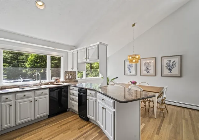 Homes for sale in Cohasset, MA | 33 Cedar Acres Ln, Cohasset, MA 02025 | MLS# 73530217
