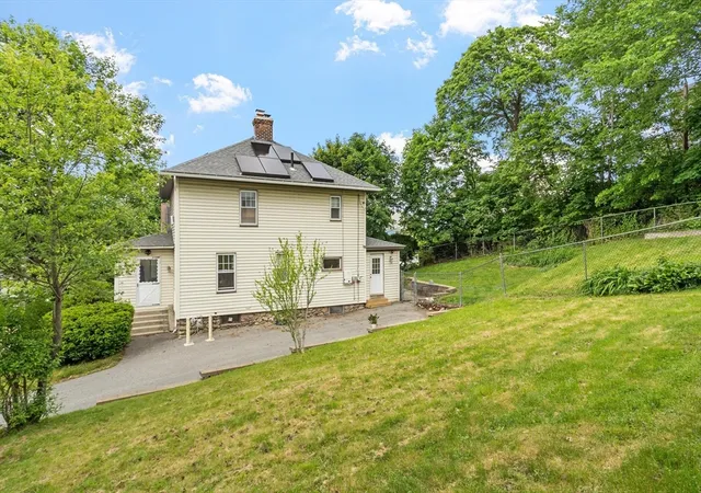 Homes for sale in Worcester, MA | 11 Wakefield St, Worcester, MA 01605 | MLS# 73530811