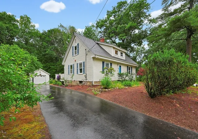 Homes for sale in Walpole, MA | 602 Elm St, Walpole, MA 02081 | MLS# 73541599