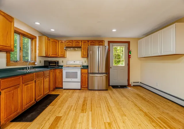 Homes for sale in Templeton, MA | 100 Stone Bridge Rd, Templeton, MA 01468 | MLS# 73525292