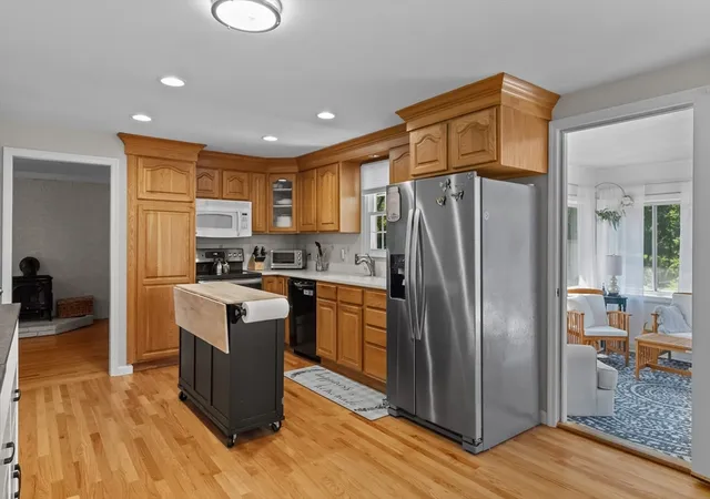 Photo 3 of Single family home for sale at 40 Stowe Rd, Grafton, MA 01519 | MLS# 73561716 | Listing updated on 2026-08-15