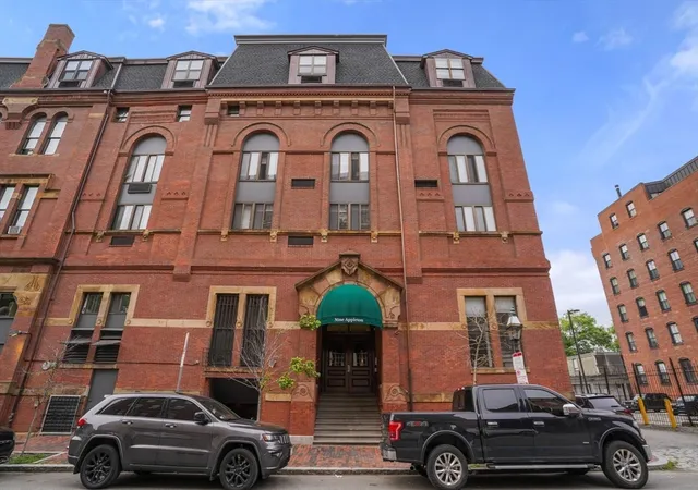 2nd image of 9 Appleton Place, Boston, MA 02116