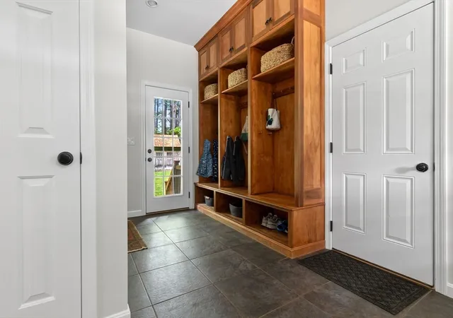 4th image of 56 Jewett St, Georgetown, MA 01833 | MLS# 73546857