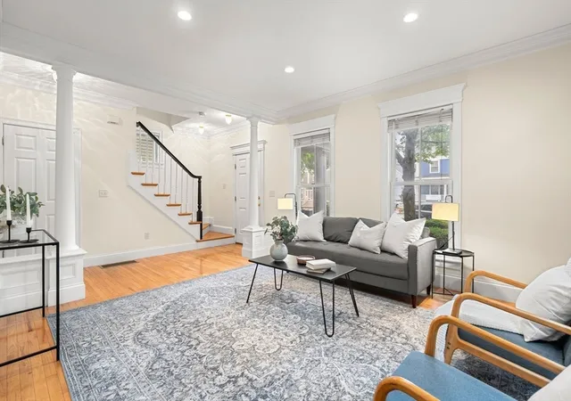 Homes for sale in Arlington, MA | 743 Massachusetts Ave, Arlington, MA 02476