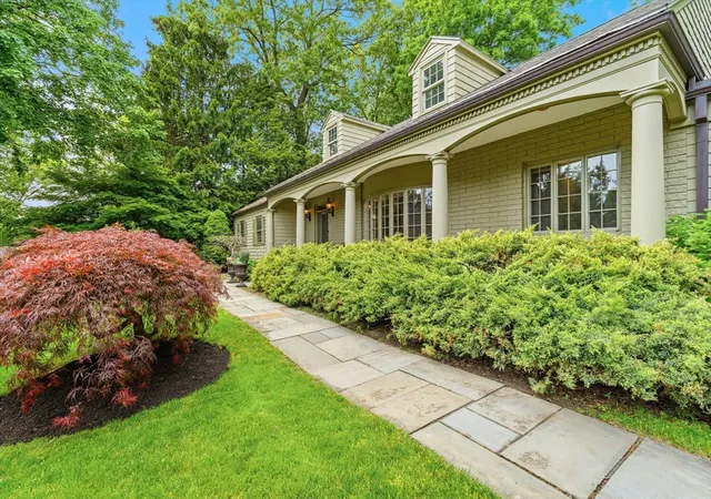 1st image of 95 Longmeadow Rd, Belmont, MA 02478 | MLS# 73526169
