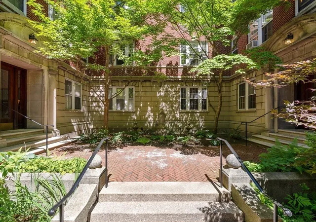 Homes for sale in Cambridge, MA | 4 Washington Avenue, Cambridge, MA 02140 | Houzeo