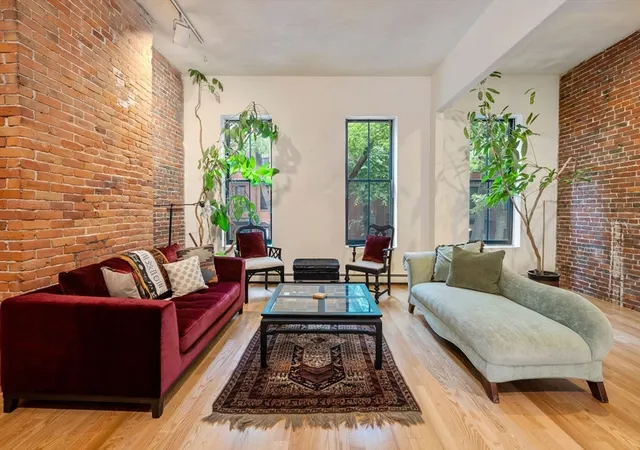 Homes for sale in Boston, MA | 50 E Springfield St #2, Boston, MA 02118 | MLS# 73528065
