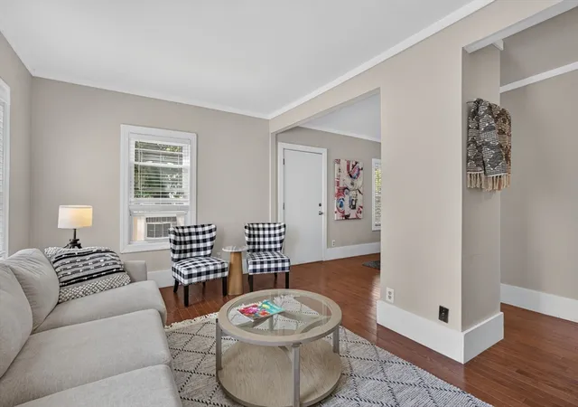 2nd image of 65 Howard St #2, Cambridge, MA 02139 | MLS# 73565102