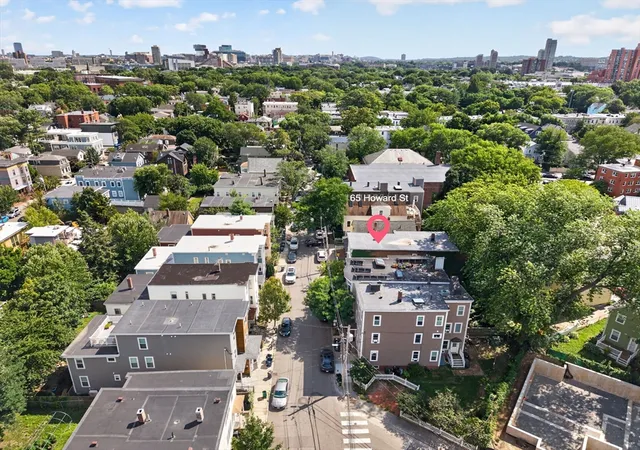 2nd image of 65 Howard St, Cambridge, MA 02139