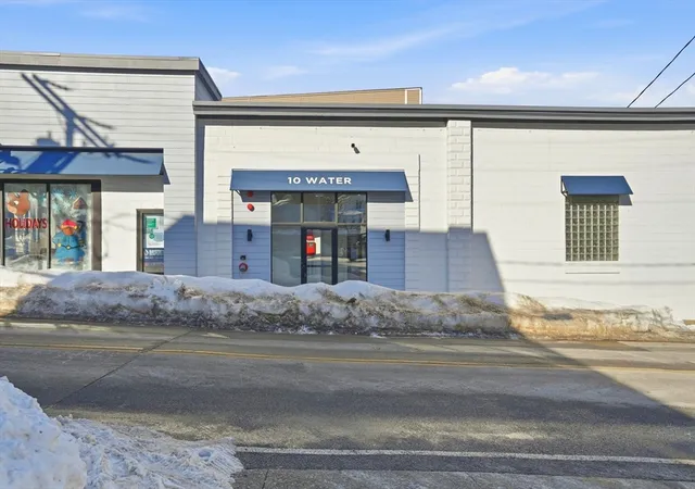 Homes for sale in Plymouth, MA | 10 Water Street, Plymouth, MA 02360 | Houzeo