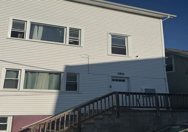 5th image of 186 Fountain St, Fall River, MA 02721 | MLS# 73555021
