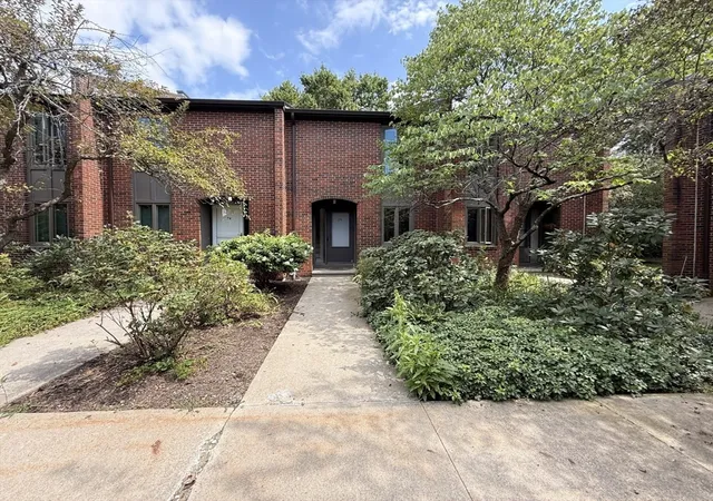 Photo 1 of Sale Pending at 35 Webster Ct #35, Amherst, MA 01002 | MLS# 73569492 | Listing updated on 2026-09-02