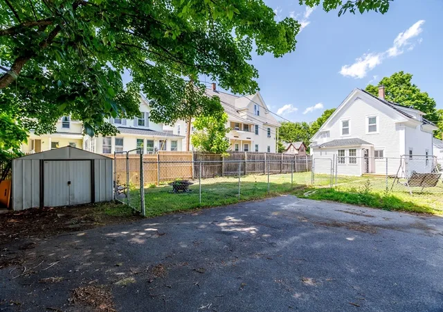 Homes for sale in Leominster, MA | 38 Cottage Street, Leominster, MA 01453 | MLS# 73546149