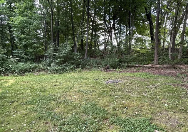 5th image of 410 Silver St, Greenfield, MA 01301 | MLS# 73567867