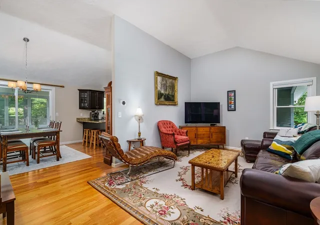 Photo 4 of Single family home for sale at 167 Willow St, Acton, MA 01720 | MLS# 73562391 | Listing updated on 2026-09-15