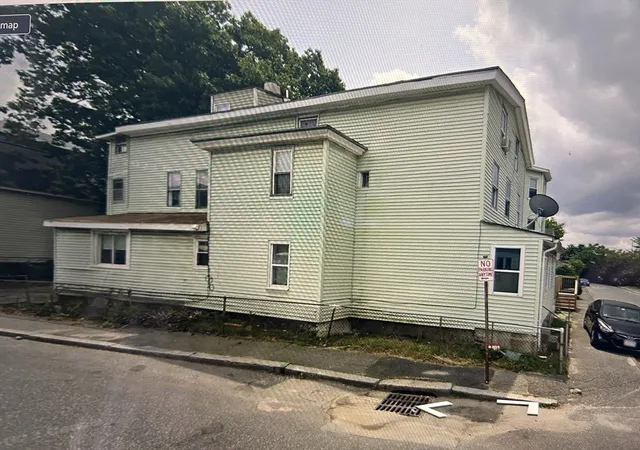 Homes for sale in Worcester, MA | 7 Liberty St, Worcester, MA 01605 | MLS# 73519060