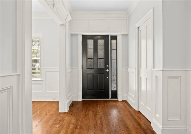 5th image of 16-26 Dalby St, Newton, MA 02458
