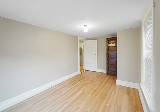 5th image of 10 Ellsworth, Worcester, MA 01610 | MLS# 73537335