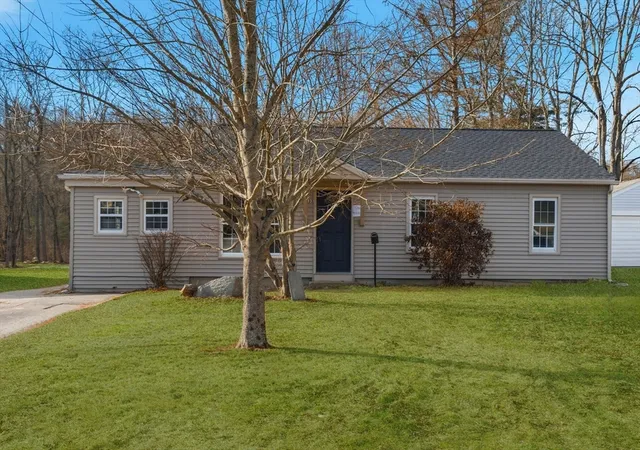 Homes for sale in Dudley, MA | 33 Alton Dr, Dudley, MA 01571 | MLS# 73468671