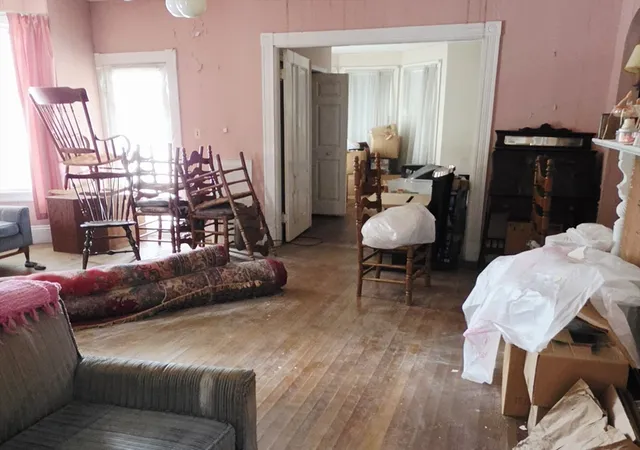 5th image of 19 Buttonwoods Ave, Haverhill, MA 01830 | MLS# 73543666